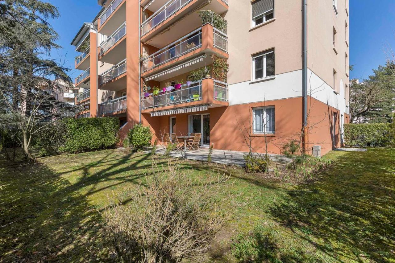 Suite Granges En Rez-De-Jardin Pour 4 Voyageurs Lyon Zewnętrze zdjęcie
