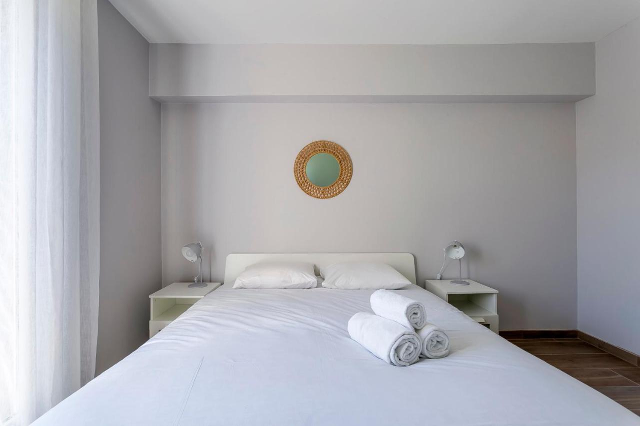 Suite Granges En Rez-De-Jardin Pour 4 Voyageurs Lyon Zewnętrze zdjęcie