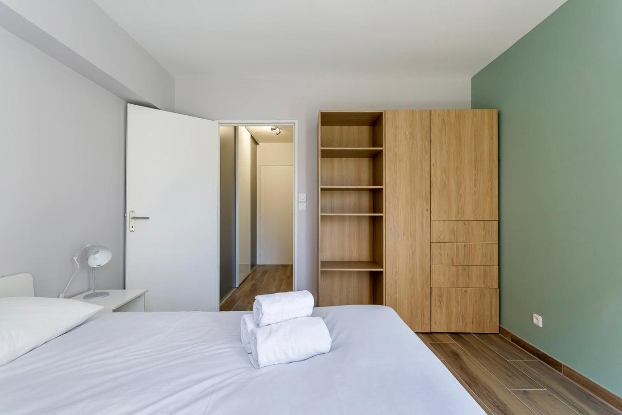Suite Granges En Rez-De-Jardin Pour 4 Voyageurs Lyon Zewnętrze zdjęcie